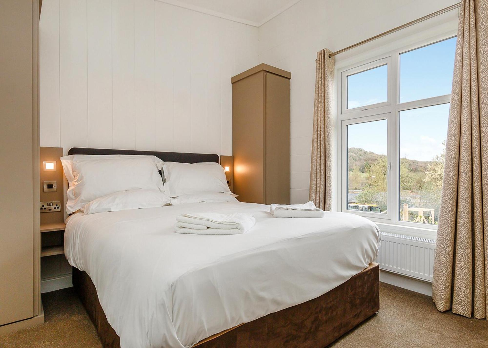 Cheddar Woods Resort And Spa Екстериор снимка
