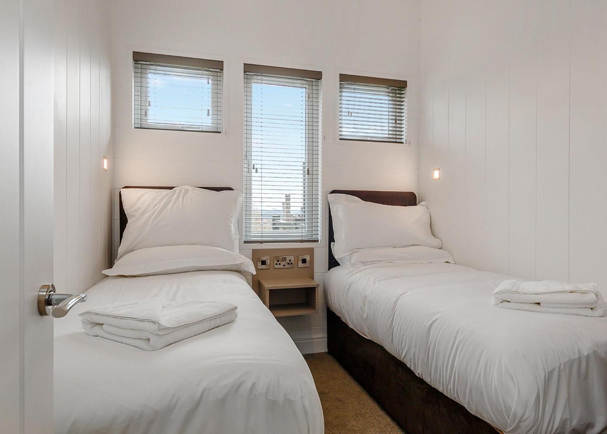 Cheddar Woods Resort And Spa Екстериор снимка