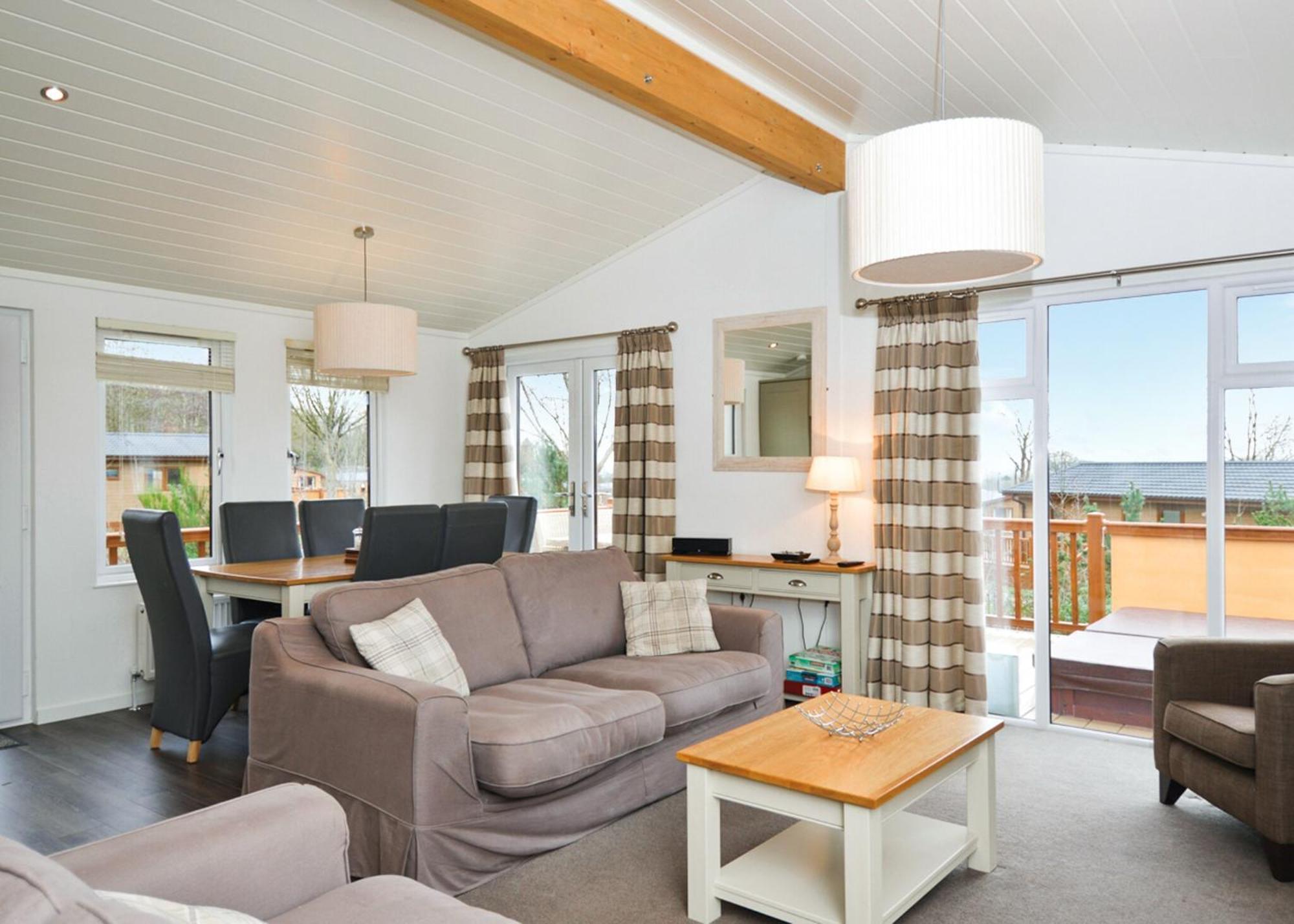 Cheddar Woods Resort And Spa Стая снимка