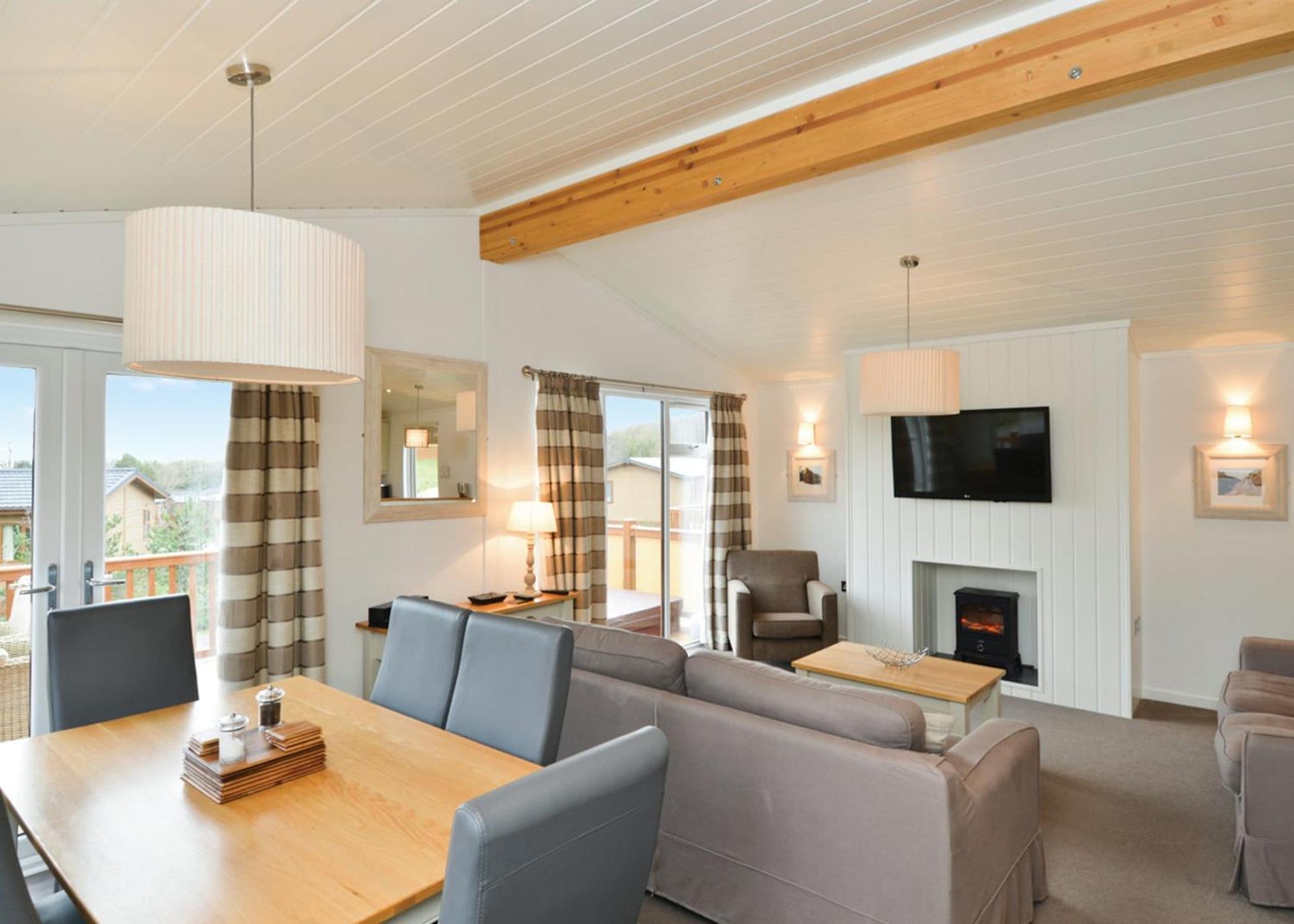 Cheddar Woods Resort And Spa Стая снимка